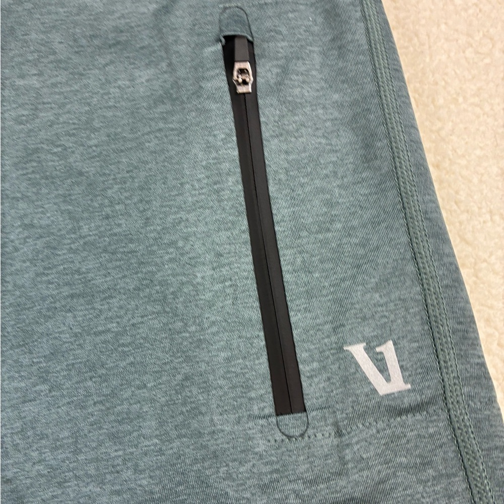 Vuori Sunday Performance Shorts 8” - Picture 12 of 13